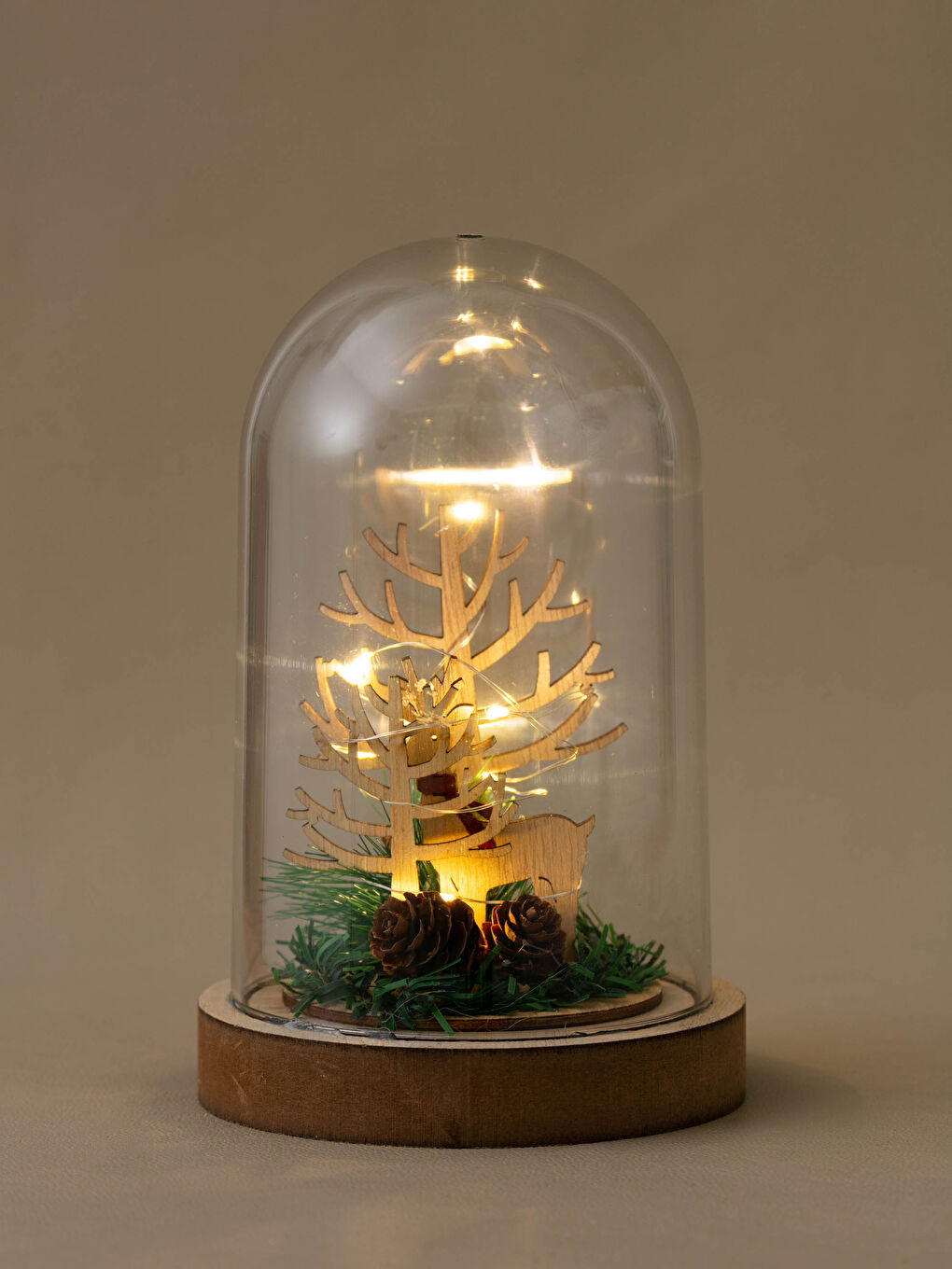 Renksiz Yılbaşı Temalı Dekoratif Led Işıklı Masa Süsü 11x11x10 cm-1