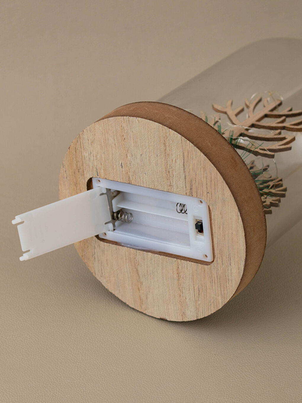 Renksiz Yılbaşı Temalı Dekoratif Led Işıklı Masa Süsü 11x11x10 cm-3