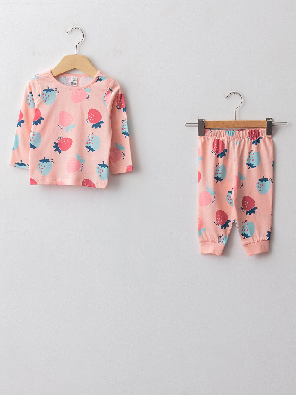 Crew Neck Long Sleeve Printed Baby Girls' Pyjama Set