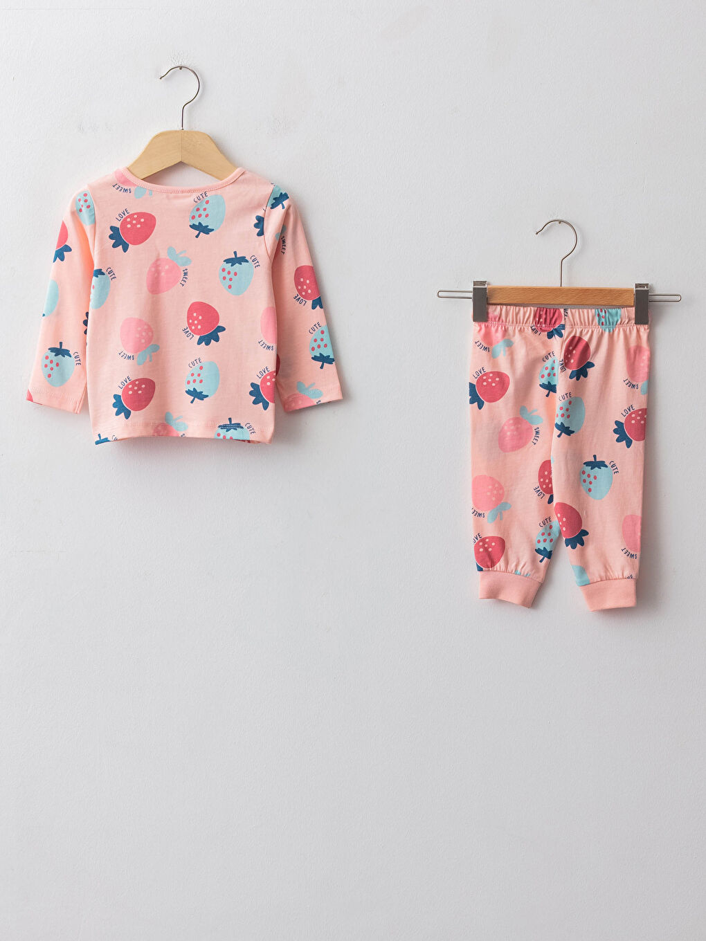 Crew Neck Long Sleeve Printed Baby Girls' Pyjama Set-1