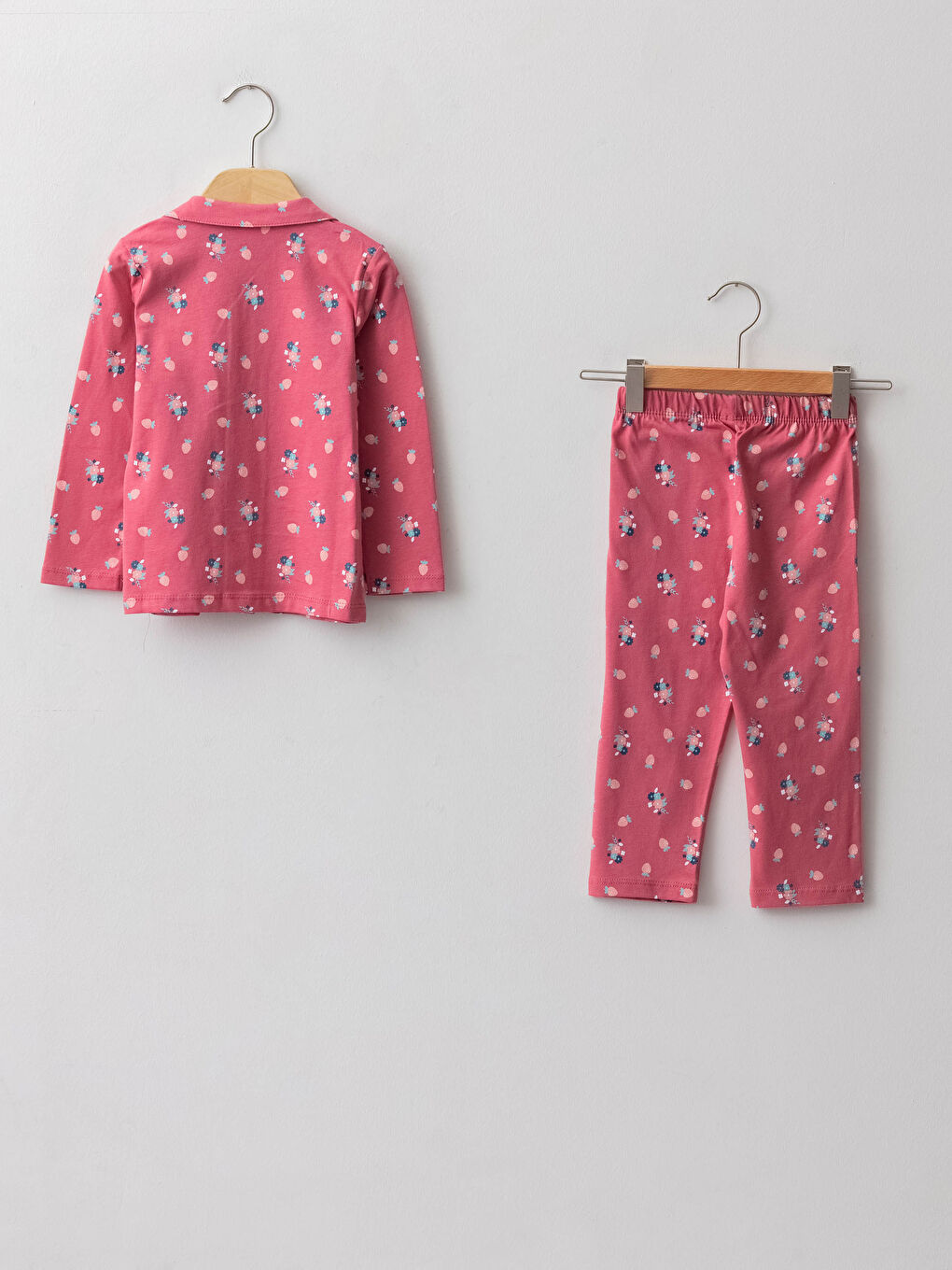LCW baby Shirt Collar Long Sleeve Patterned Cotton Girl Baby Pajamas Team -W12535Z1-LT2