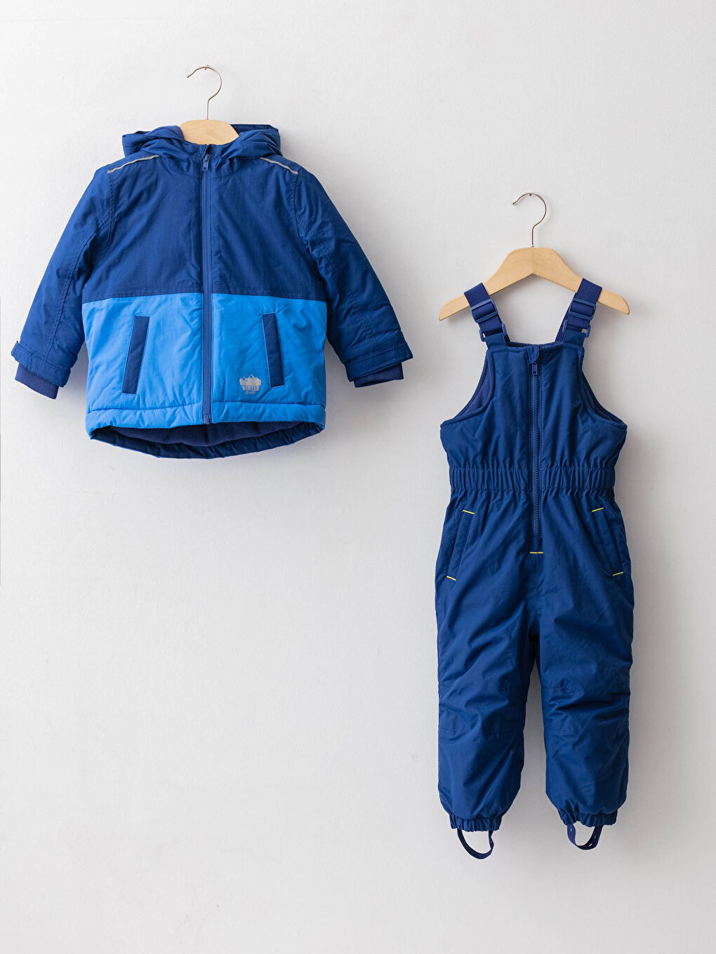 LCW baby Hooded Long Sleeve Baby Boy Ski Coat and Ski Jumpsuit 2-Piece Set -W12552Z1-HRS