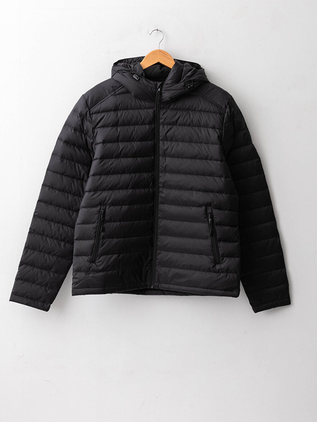 LCWAIKIKI Classic Standard Fit Hooded Men's Coat -W12659Z8-CVL