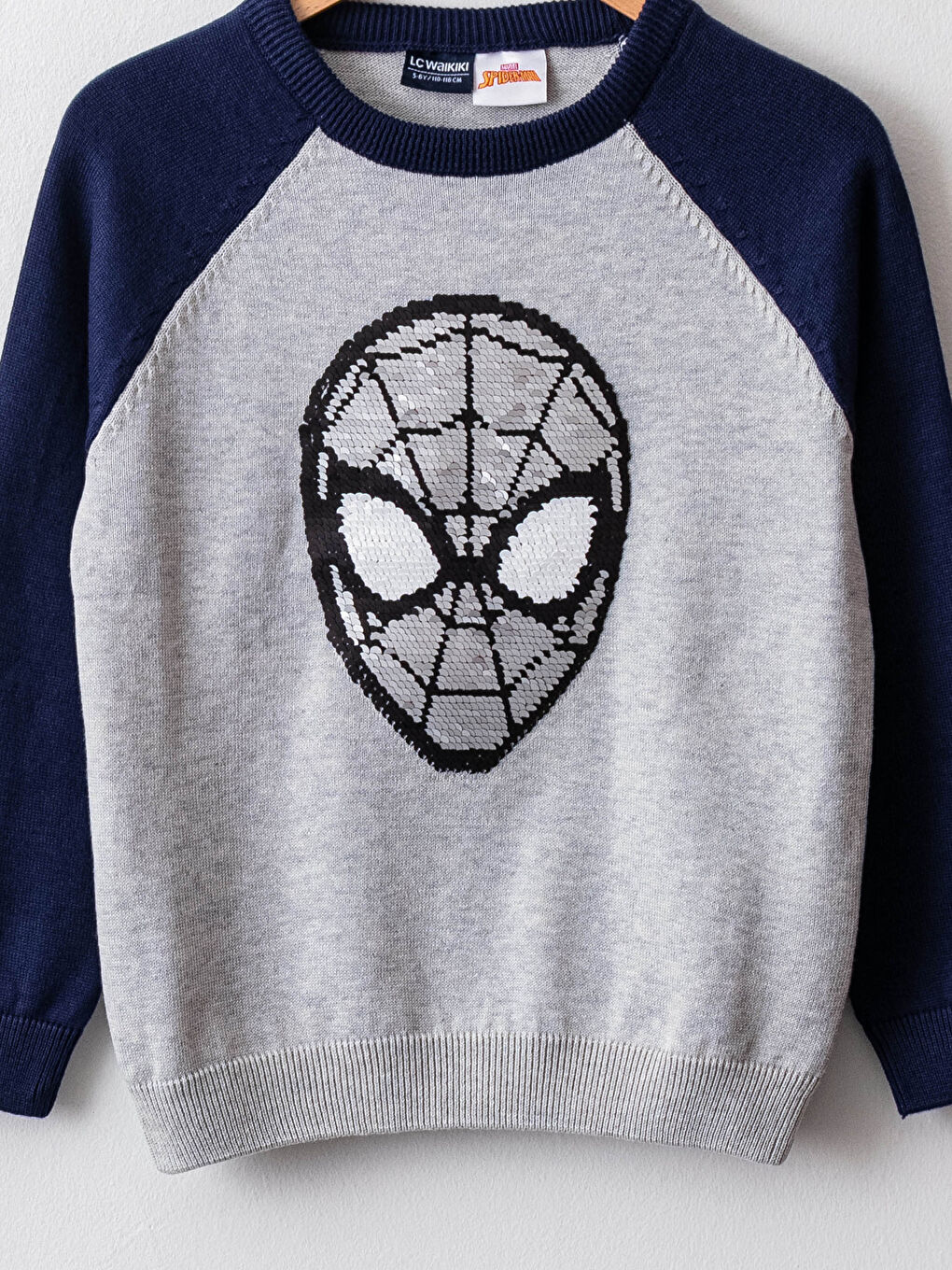 LCW Kids Crew Neck Spiderman Pattern Double-sided Sequined Long Sleeve Boy's Slim Knitwear Sweater -W13555Z4-UJK