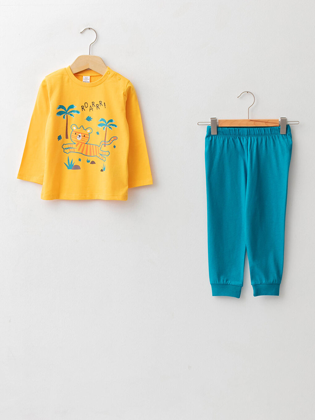 Crew Neck Long Sleeve Printed Cotton Baby Boy Pajama Set