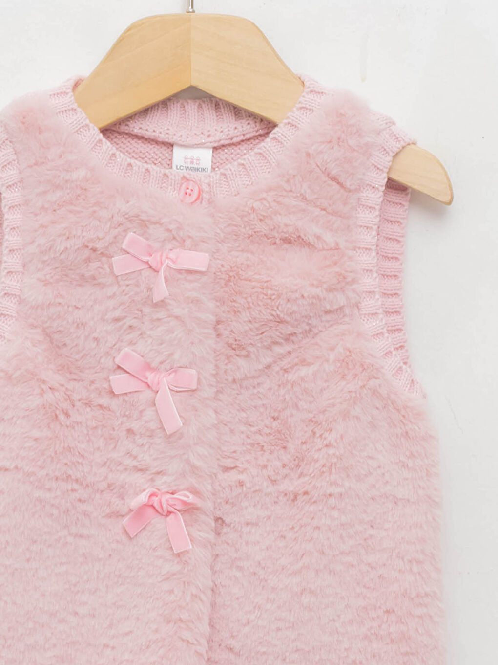 Crew Neck Plush Baby Girl Vest-2