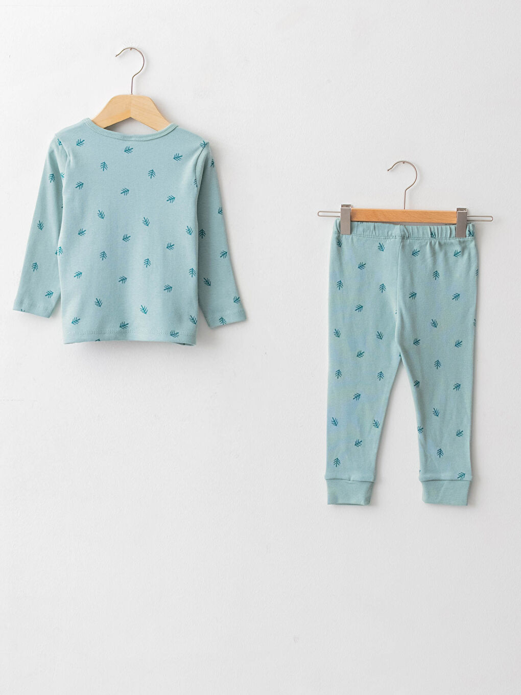 طقم بيجامة للأولاد الرضع بياقة دائرية وكم طويل منقوش-1