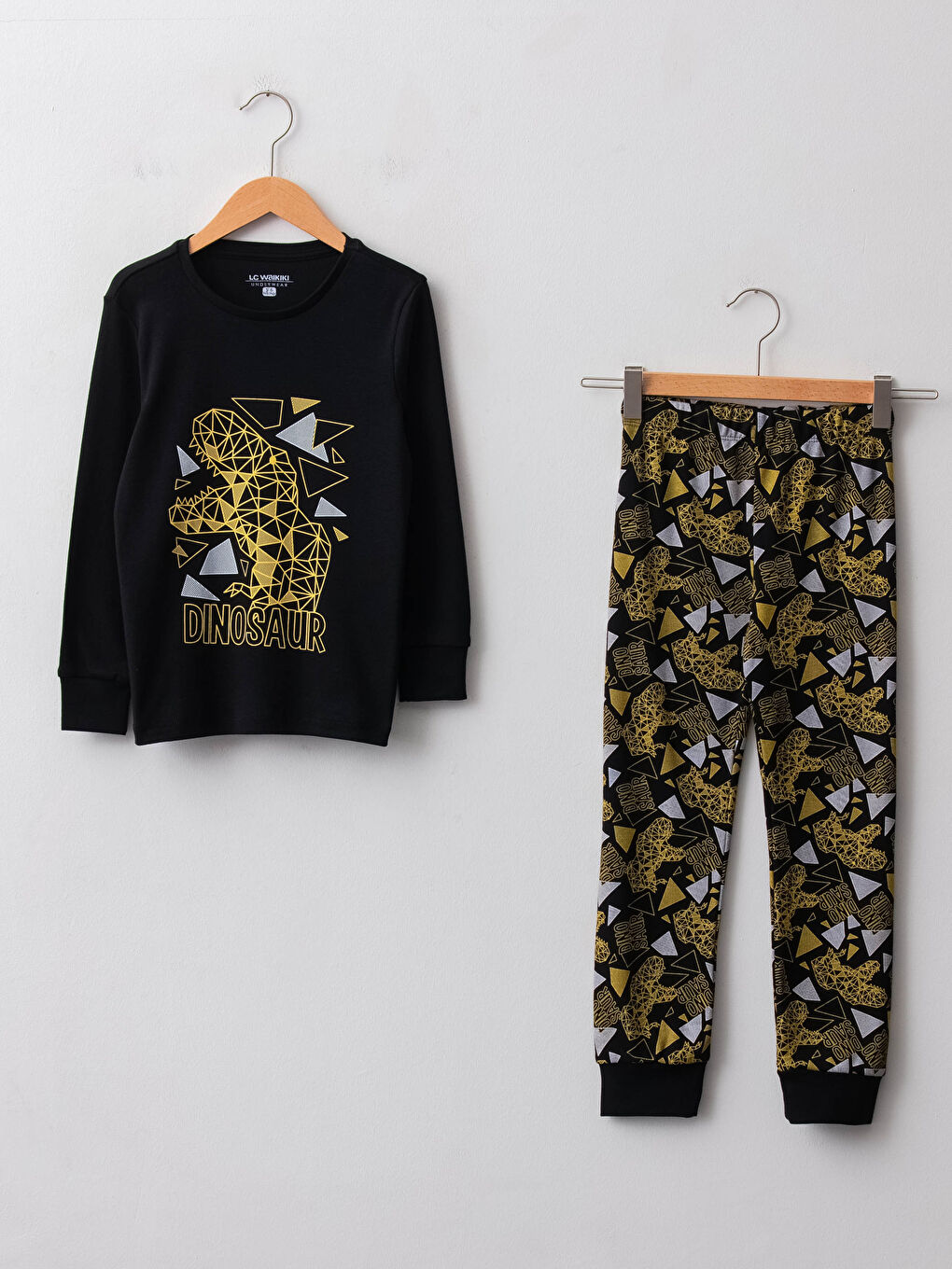 Siyah Bisiklet Yaka Baskılı Uzun Kollu Erkek Çocuk Pijama Takımı