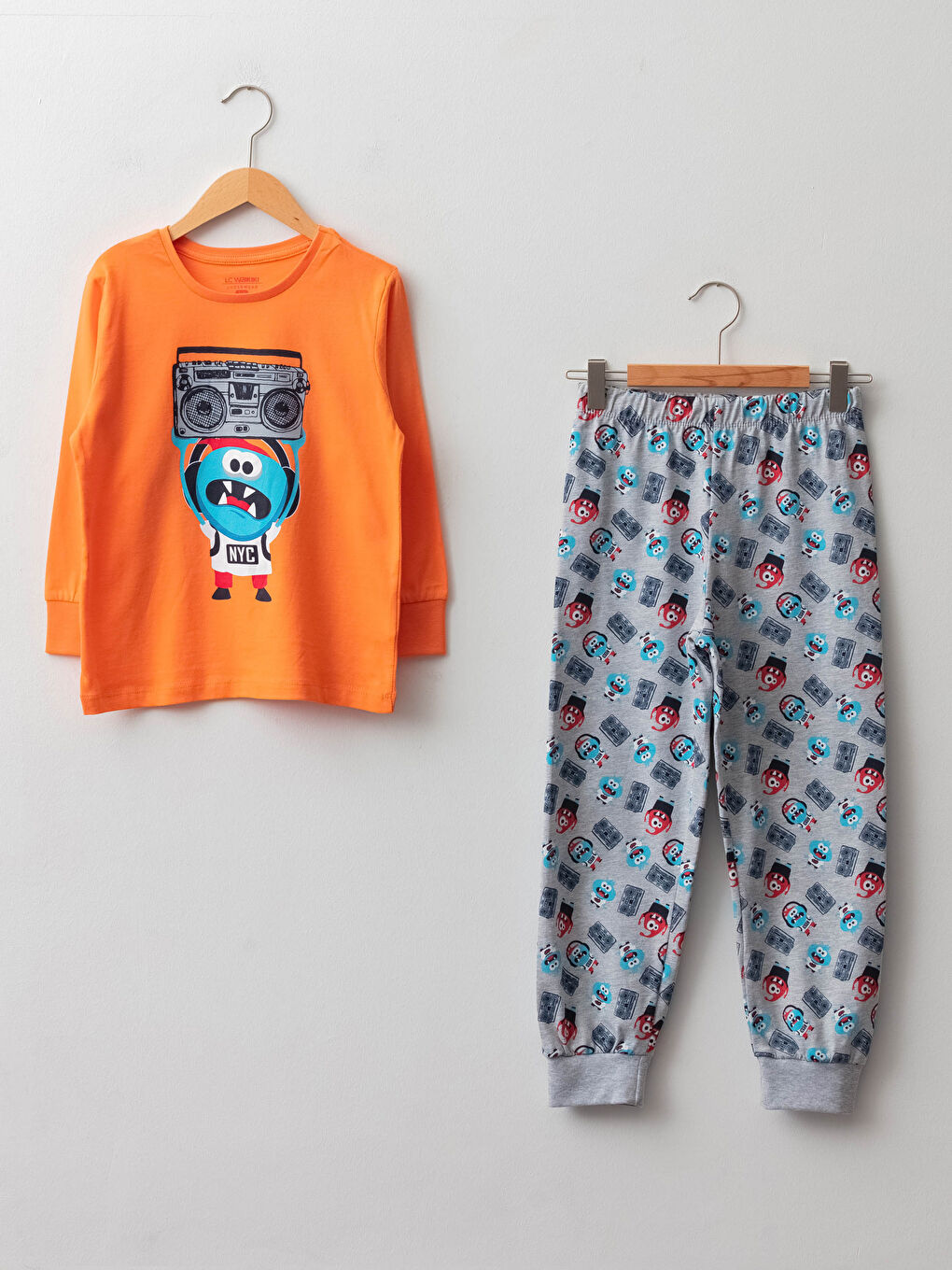 Turuncu Bisiklet Yaka Baskılı Uzun Kollu Erkek Çocuk Pijama Takımı