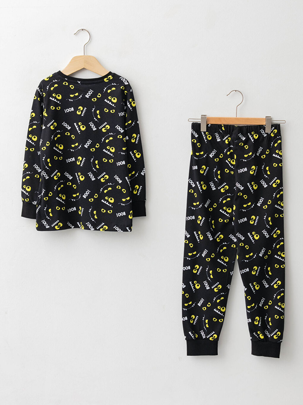 Siyah Bisiklet Yaka Baskılı Uzun Kollu Erkek Çocuk Pijama Takımı-1