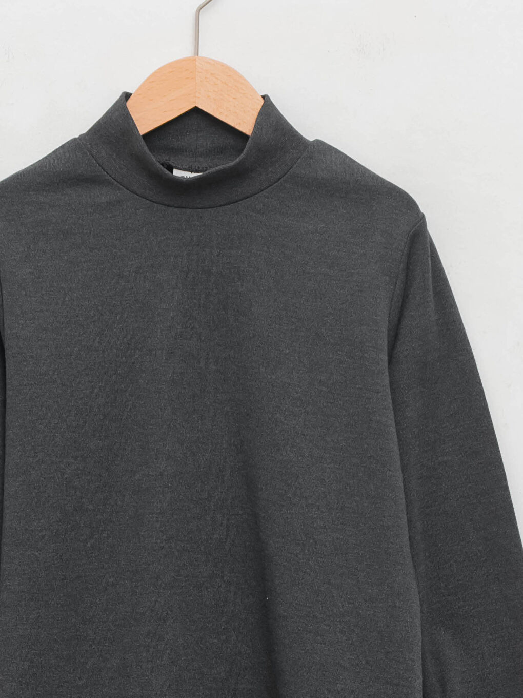 LCW Kids Turtleneck Basic Long Sleeve Cotton Boy T-shirt -W16687Z4-DW2
