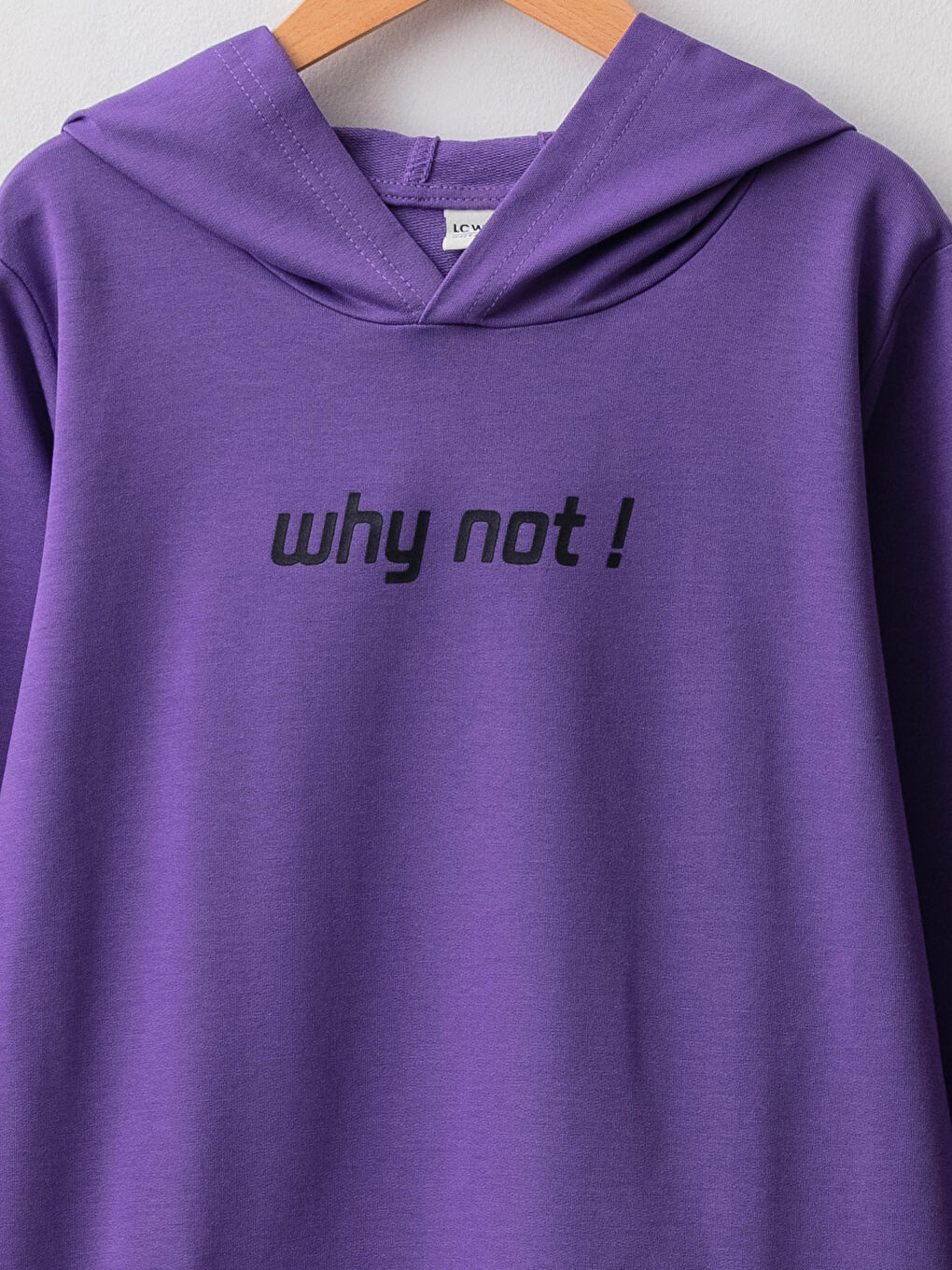 سويت شيرت ولادي بأكمام طويلة مطبوعة بغطاء للرأس وبنطلون رياضي-2