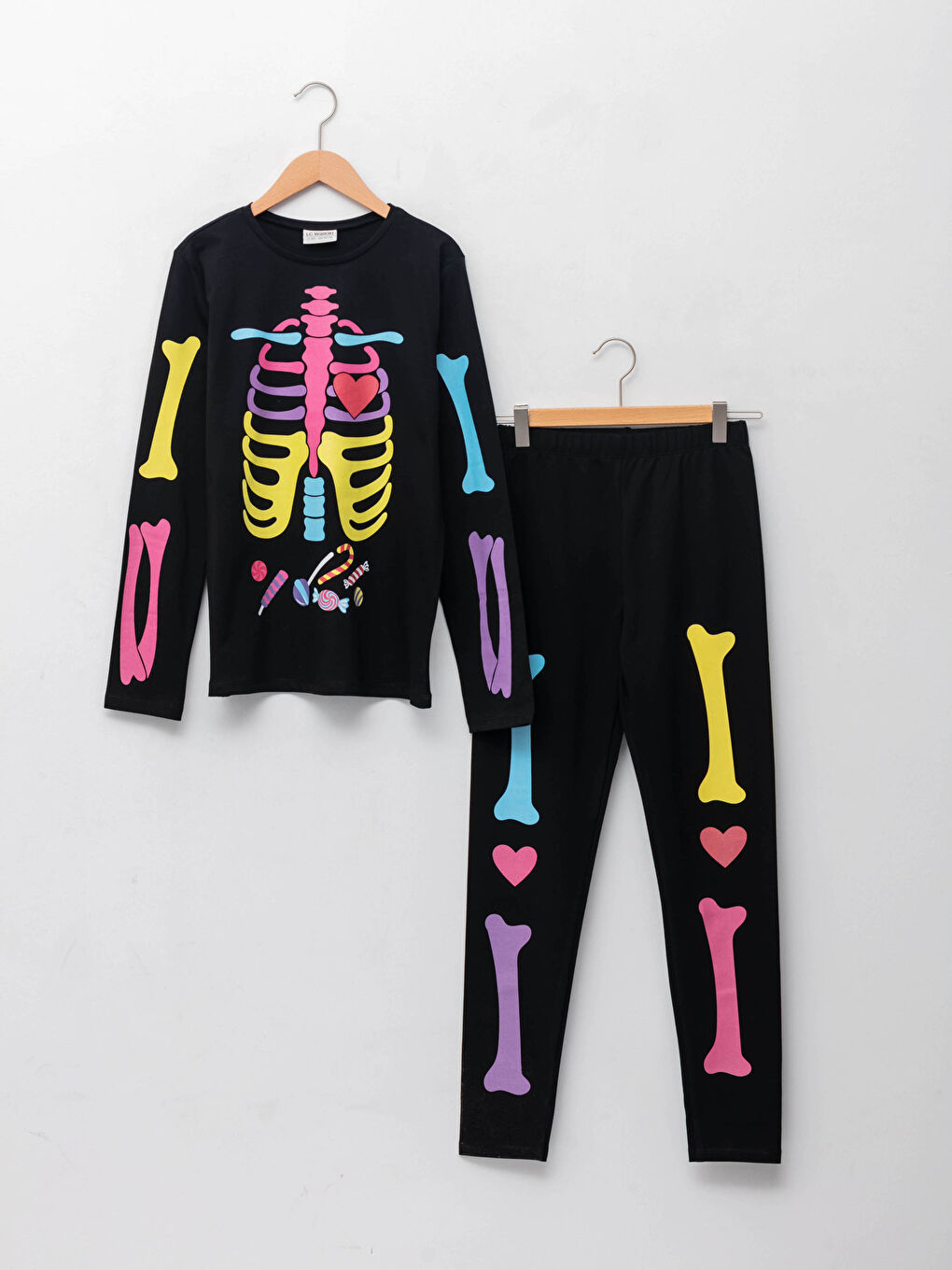 LCW Kids Crew Neck Printed Long Sleeve Girls' T-Shirt and Tights -W16877Z4-CVL