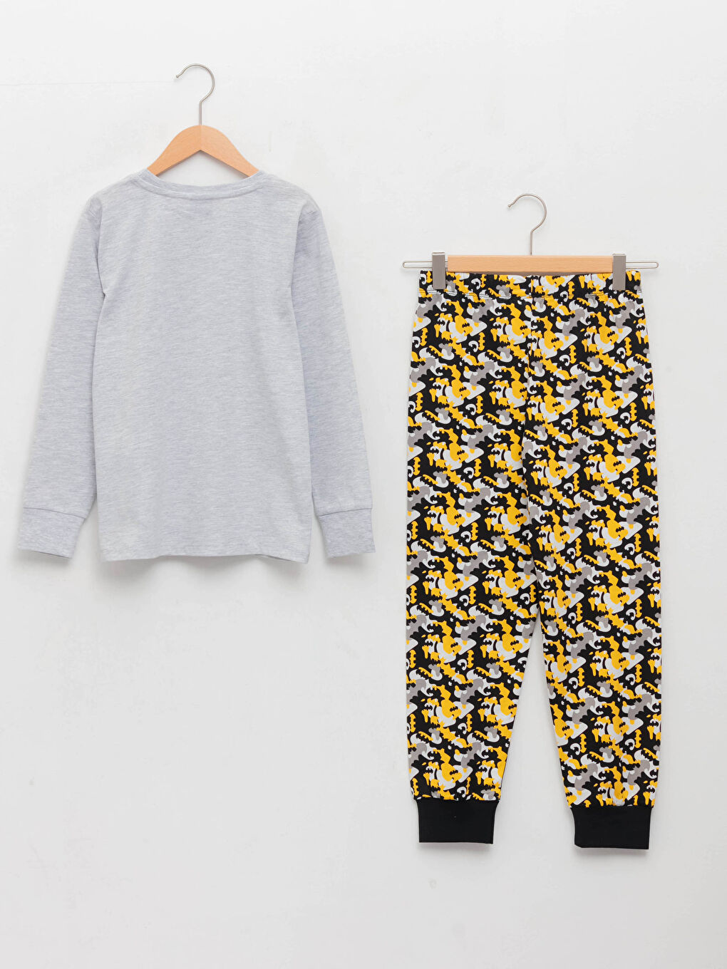 Crew Neck Batman Printed Long Sleeve Boys' Pyjama Set-1