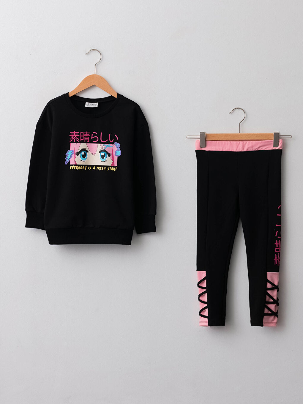 Қыздарға арналған дөңгелек жағалы принтті ұзын жеңді свитшот пен леггинс