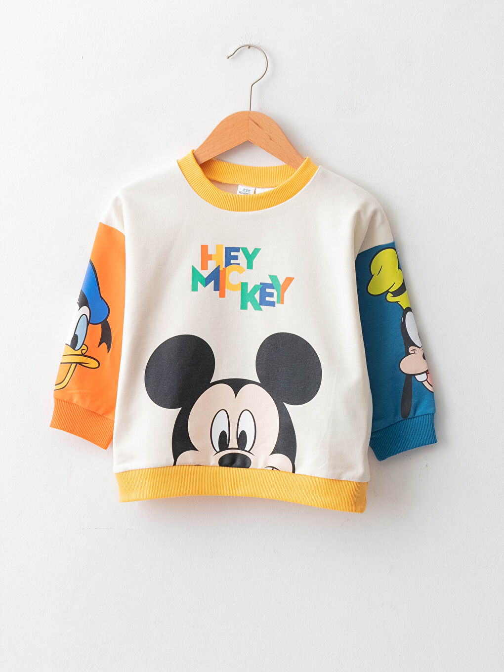 LCW baby Açık Bej Bisiklet Yaka Uzun Kollu Mickey Mouse Baskılı Pamuklu Erkek Bebek Sweatshirt - 4