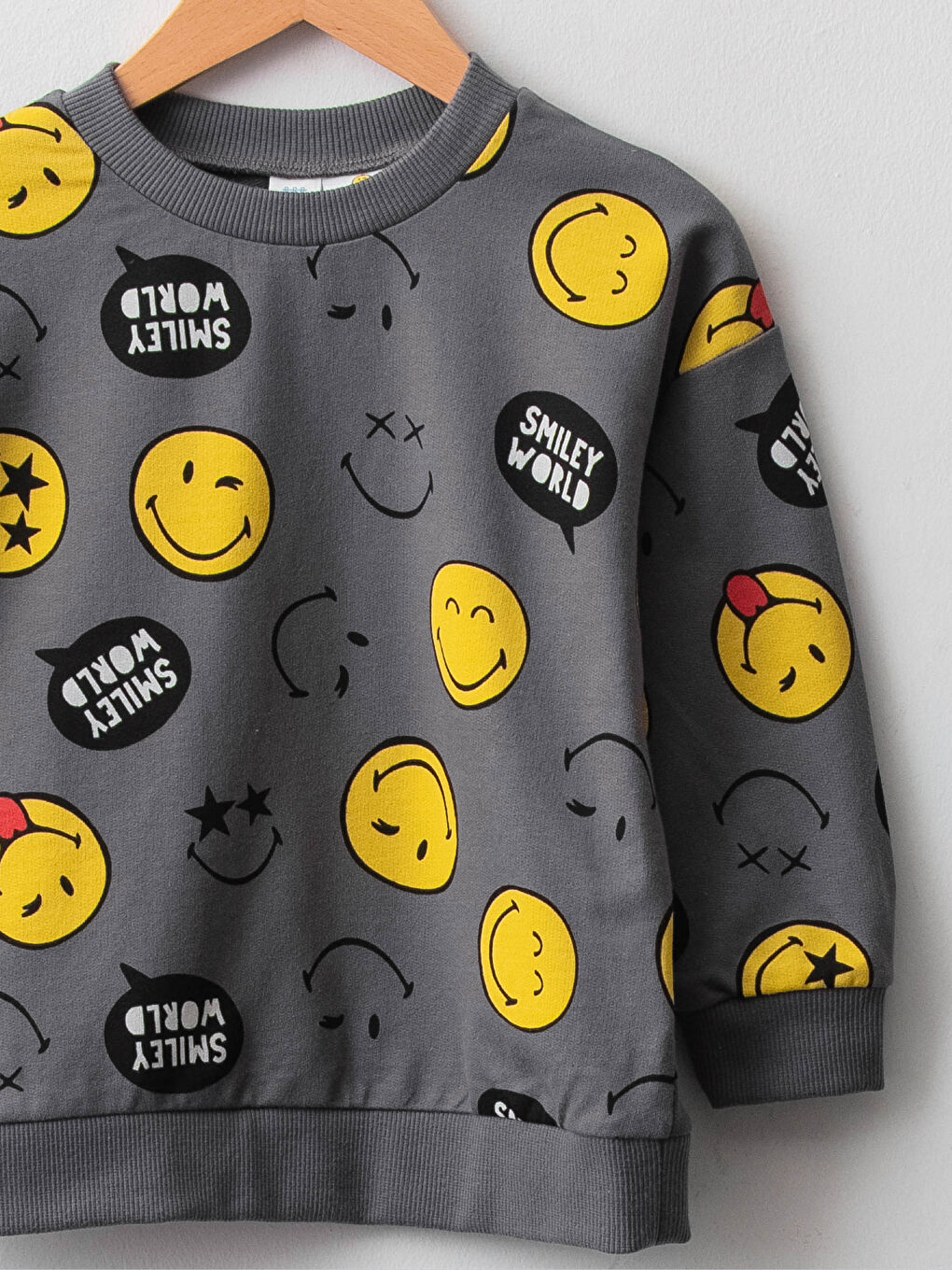 Sarı Bisiklet Yaka Uzun Kollu SmileyWorld Baskılı Pamuklu Erkek Bebek Sweatshirt ve Pantolon 2'li Takım-2