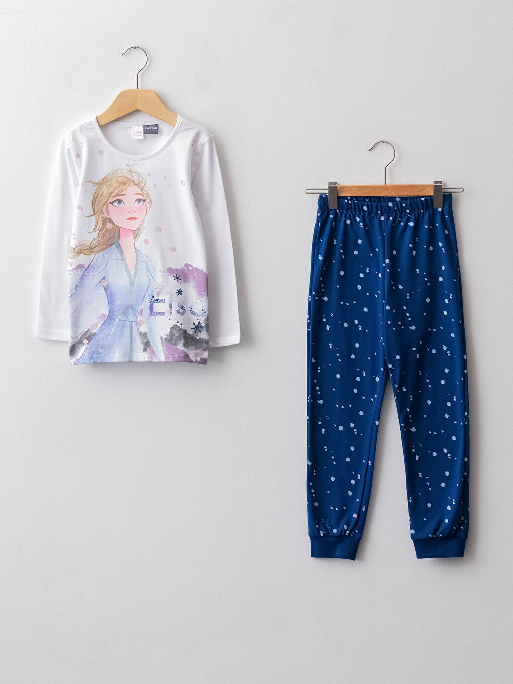 Beyaz Bisiklet Yaka Elsa Baskılı Uzun Kollu Pamuklu Kız Çocuk Pijama Takımı