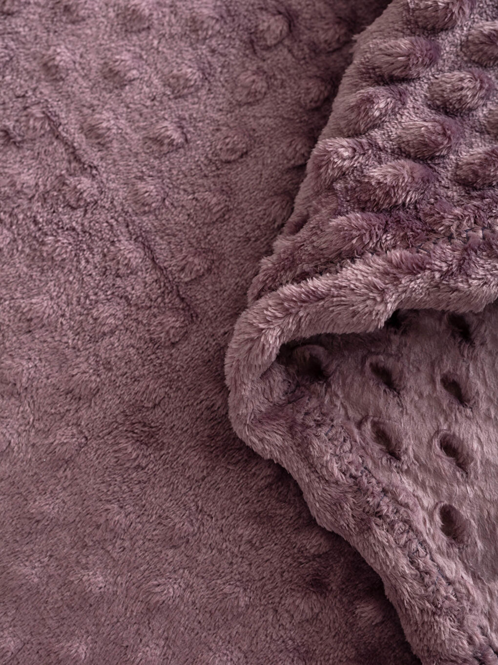 Single Bud Patterned Wellsoft Blanket 150x220 Cm-2