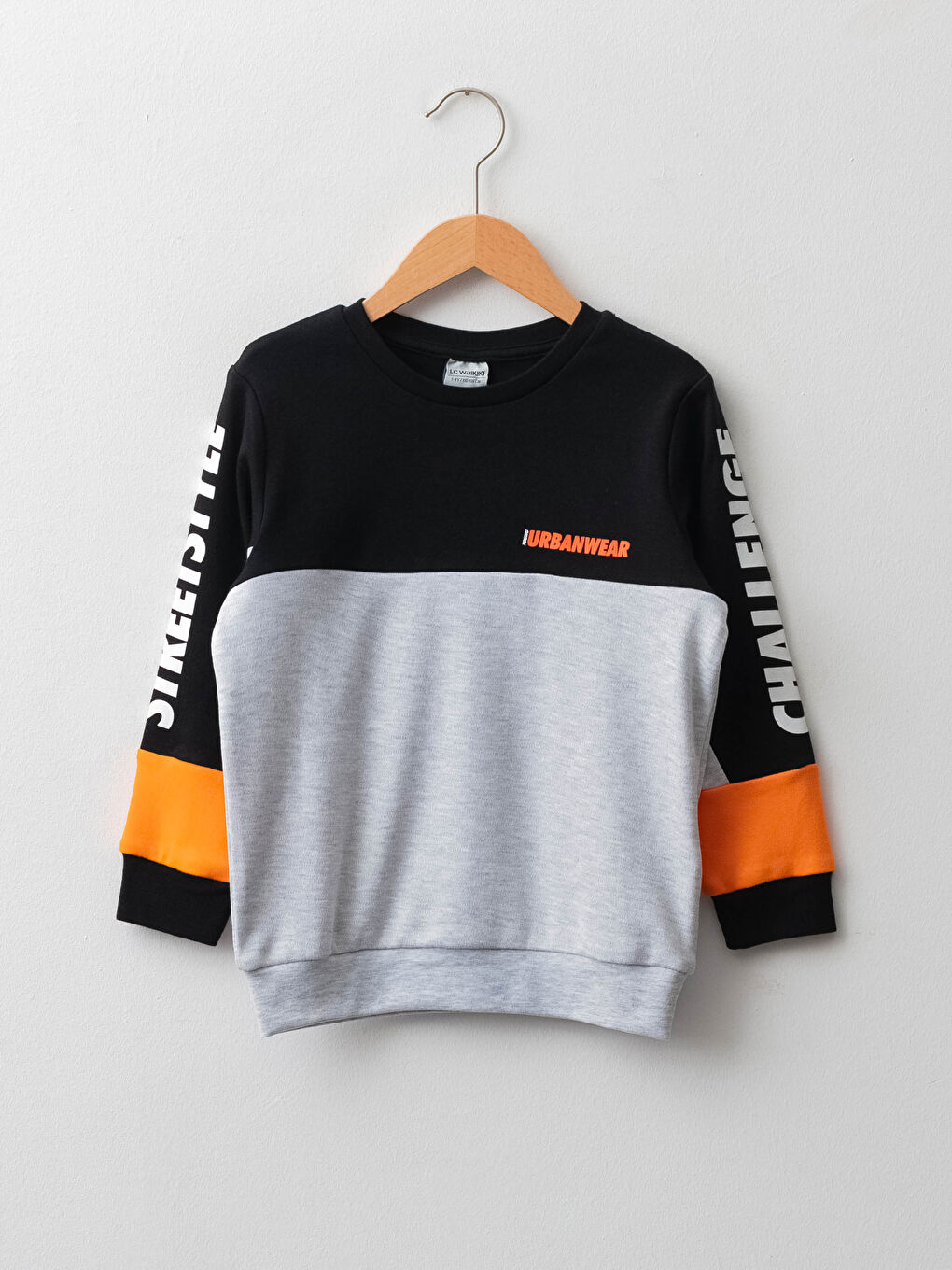 Gri Bisiklet Yaka Baskılı Uzun Kollu Erkek Çocuk Tişört