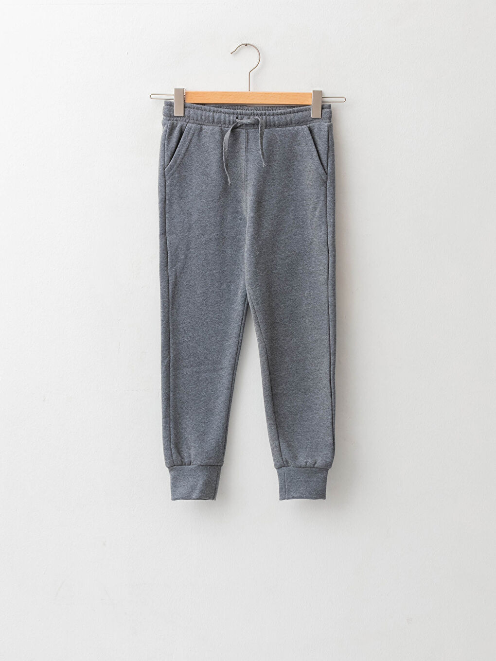 LCW Kids Jogginghose für Jungen mit elastischem Bund -W18504Z4-L8N
