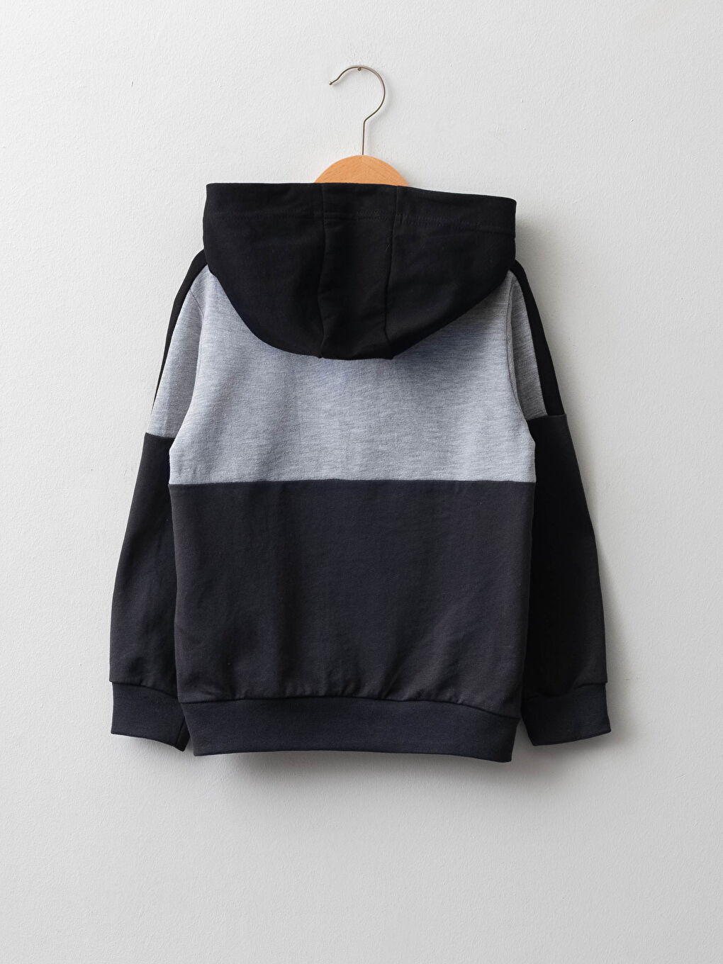 سويت شيرت للأولاد كم طويل مطبوع بكابوش-1