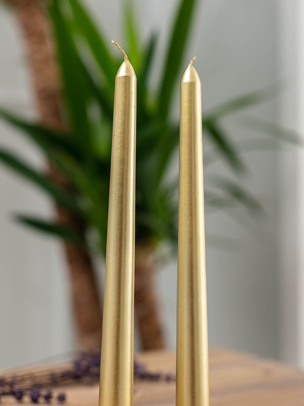 New Year Themed Decorative Candle Set of 2 25 Cm