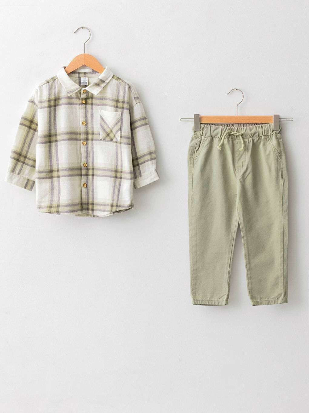 Ekru Uzun Kollu Ekose Desenli Erkek Bebek Gömlek ve Pantolon 2'li Takım