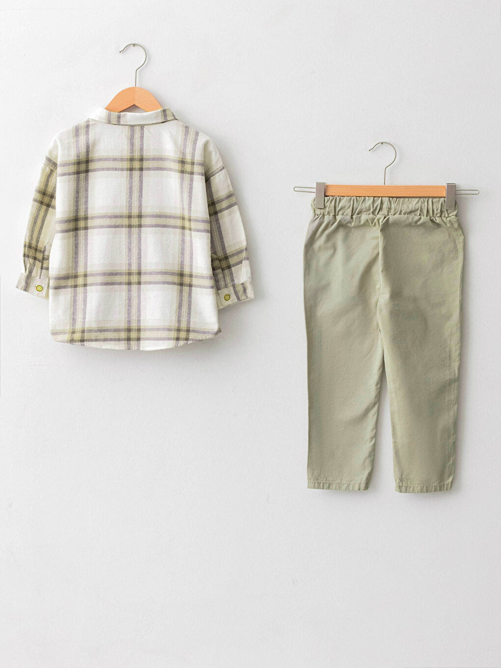 Ekru Uzun Kollu Ekose Desenli Erkek Bebek Gömlek ve Pantolon 2'li Takım-1