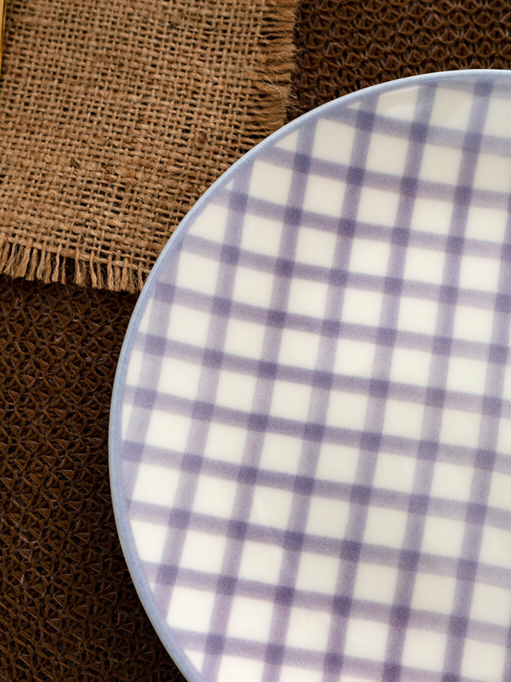 Plaid Patterned Porcelain Plate 19 Cm-2