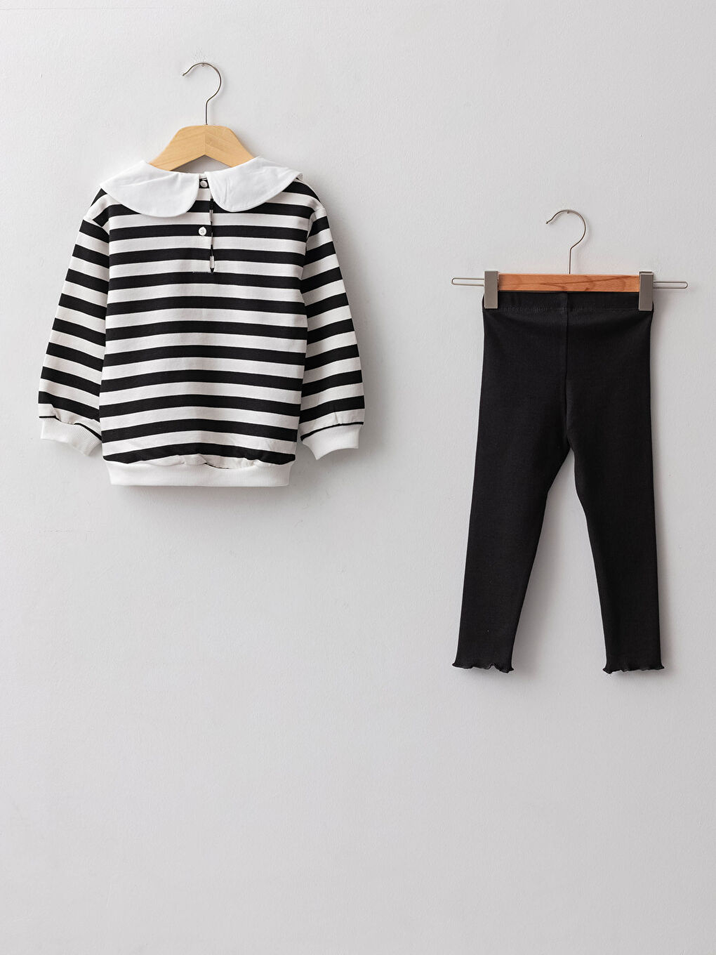 Bebe Collar Striped Long Sleeved Baby Girl Sweatshirt and Tights Set 2 Pack-1