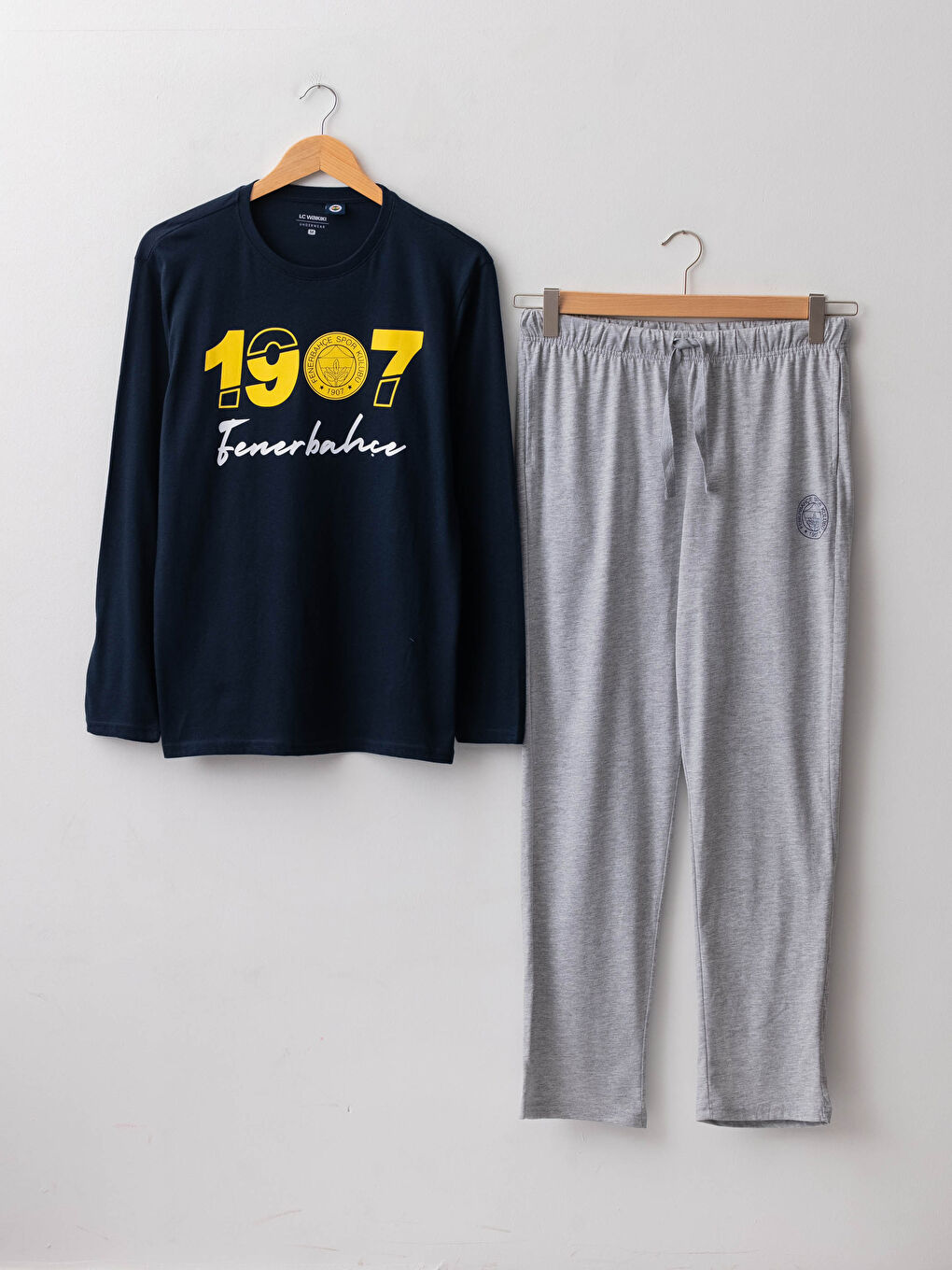Lacivert Standart Kalıp Fenerbahçe Baskılı Erkek Taraftar Pijama Takımı-5