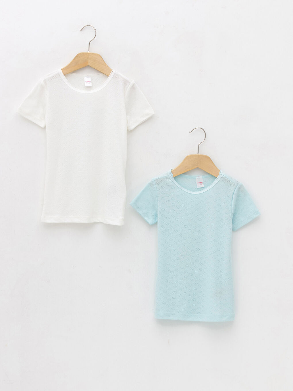 تي شيرت داخلي بناتي كم قصير بنقشة ذاتية وياقة دائرية 2 قطعة