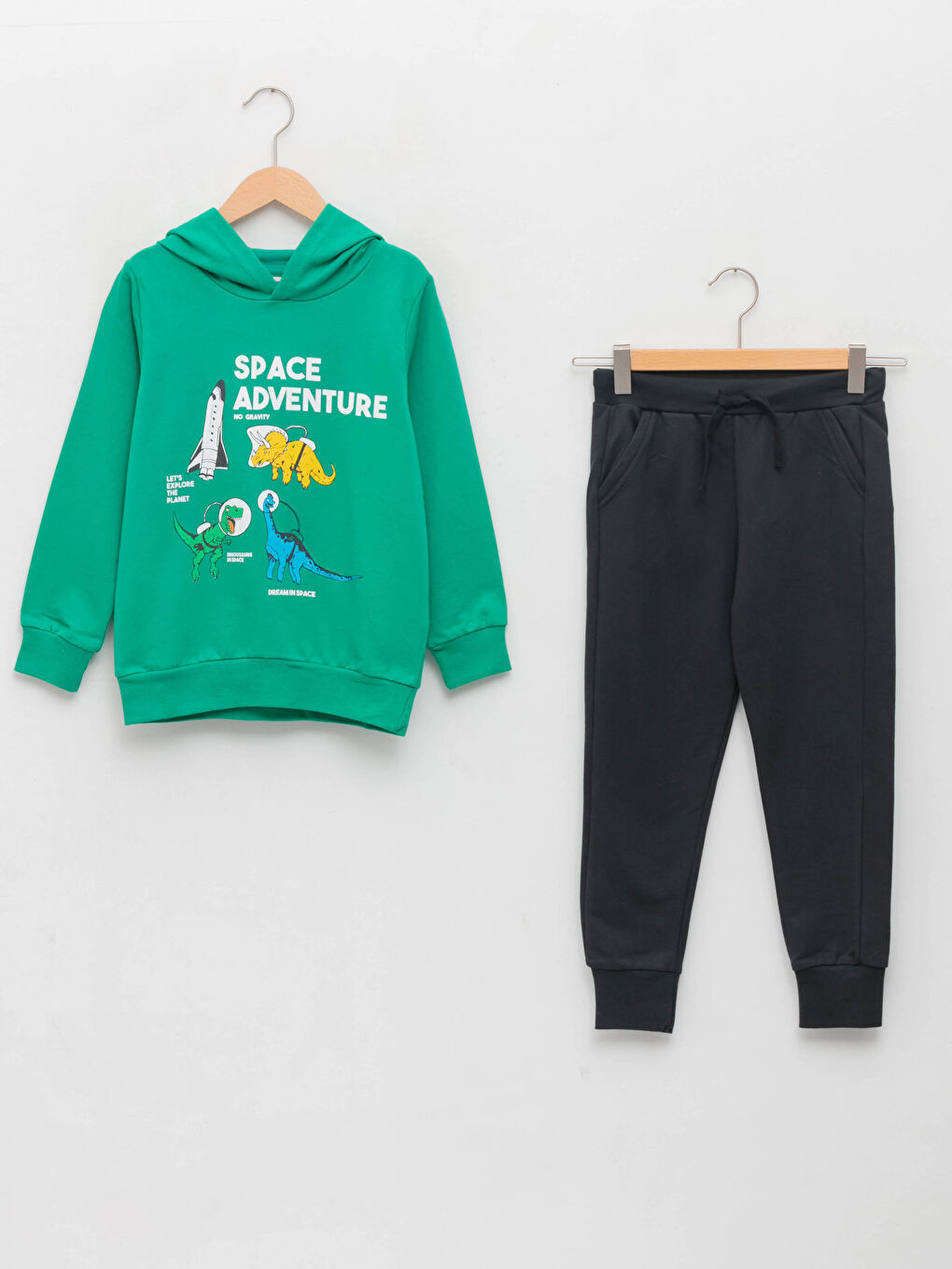 Yeşil Kapüşonlu Baskılı Uzun Kollu Erkek Çocuk Sweatshirt ve Eşofman Altı