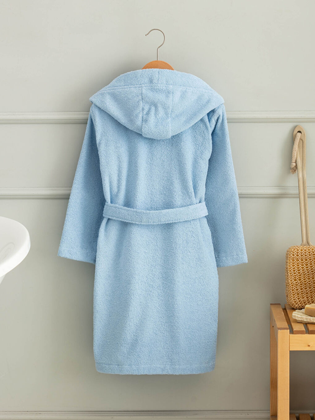 Mavi Kapüşon Yaka Erkek Çocuk Bornoz-1