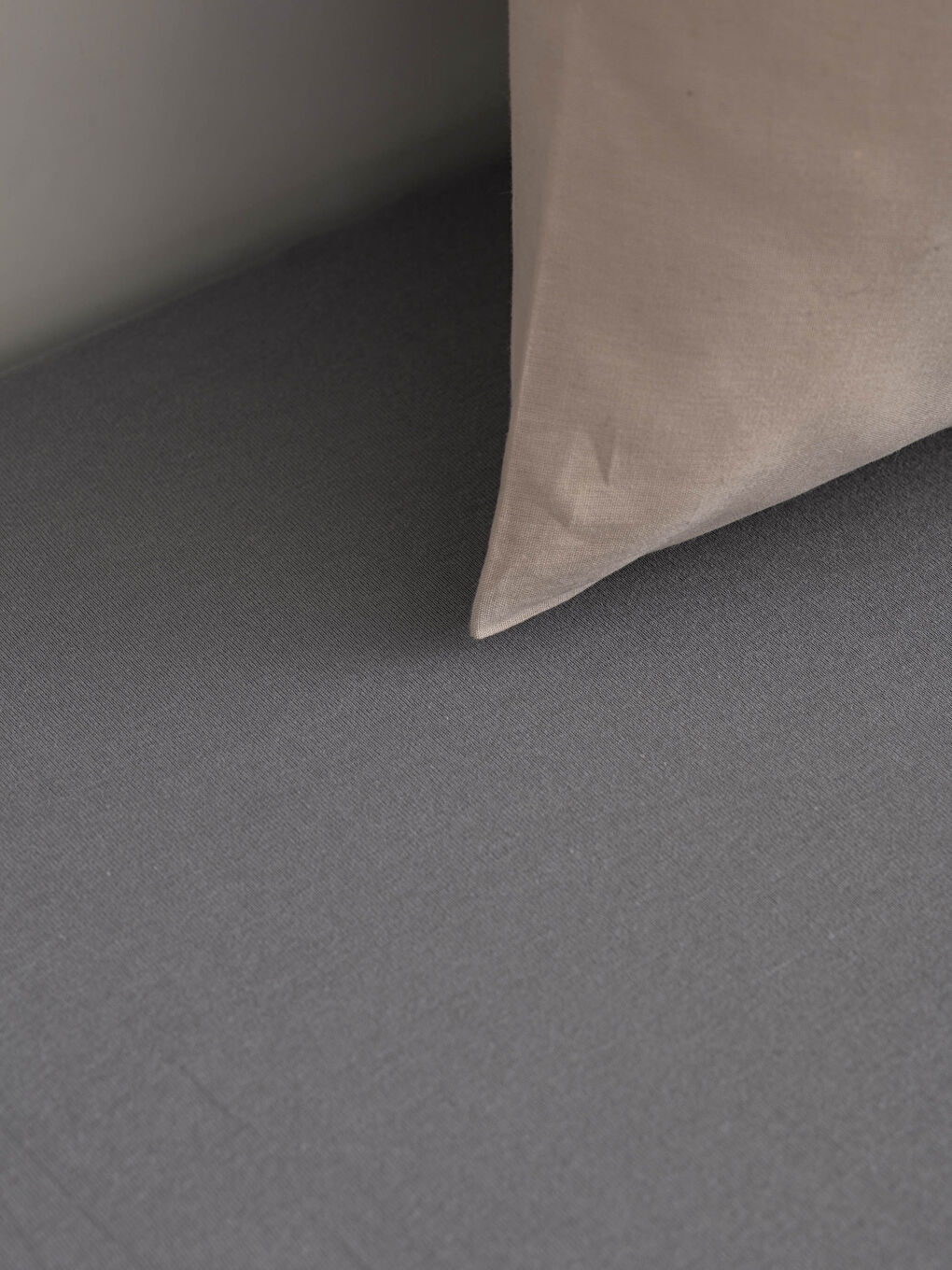 شرشف مفرد مْقَادّْ مطاطي 100x200x30 سم-1