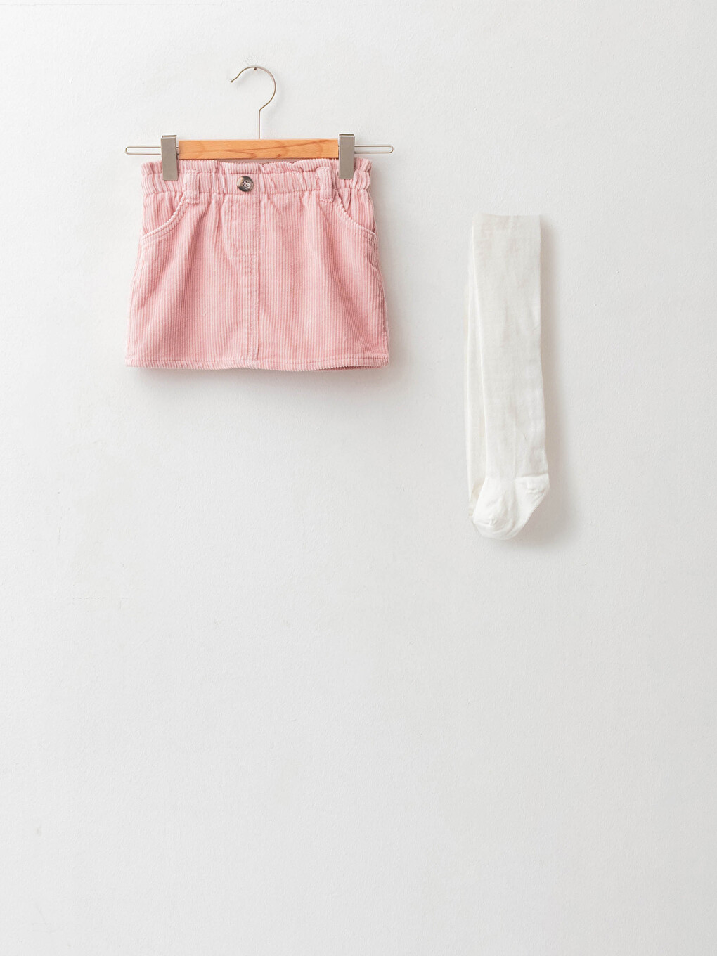 Pembe Beli Lastikli Basic Kız Bebek Etek Ve Külotlu Çorap 2'li Takım