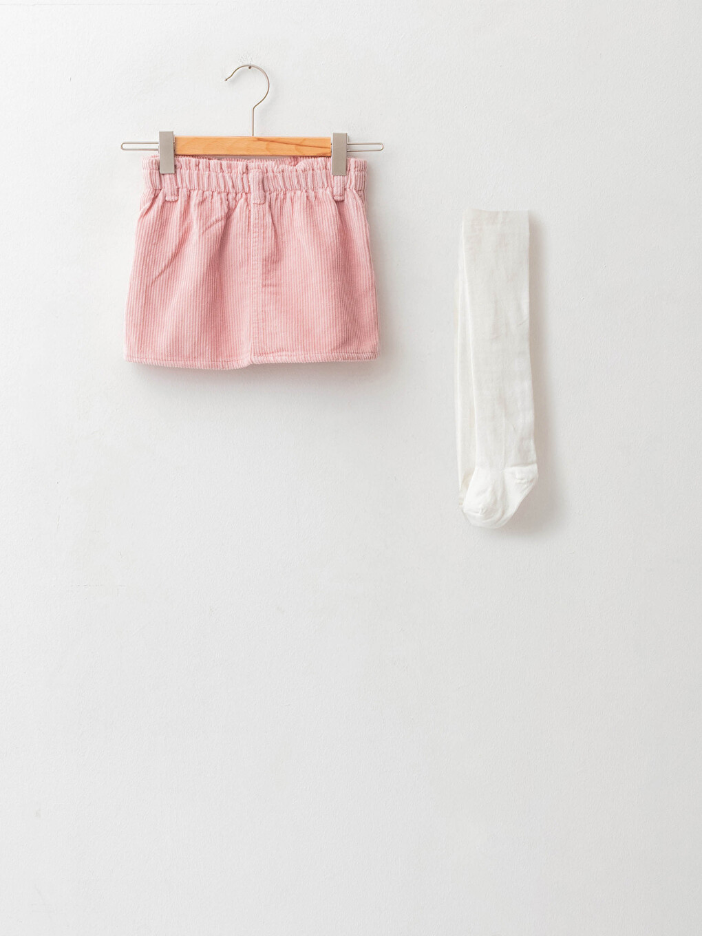 Pembe Beli Lastikli Basic Kız Bebek Etek Ve Külotlu Çorap 2'li Takım-1