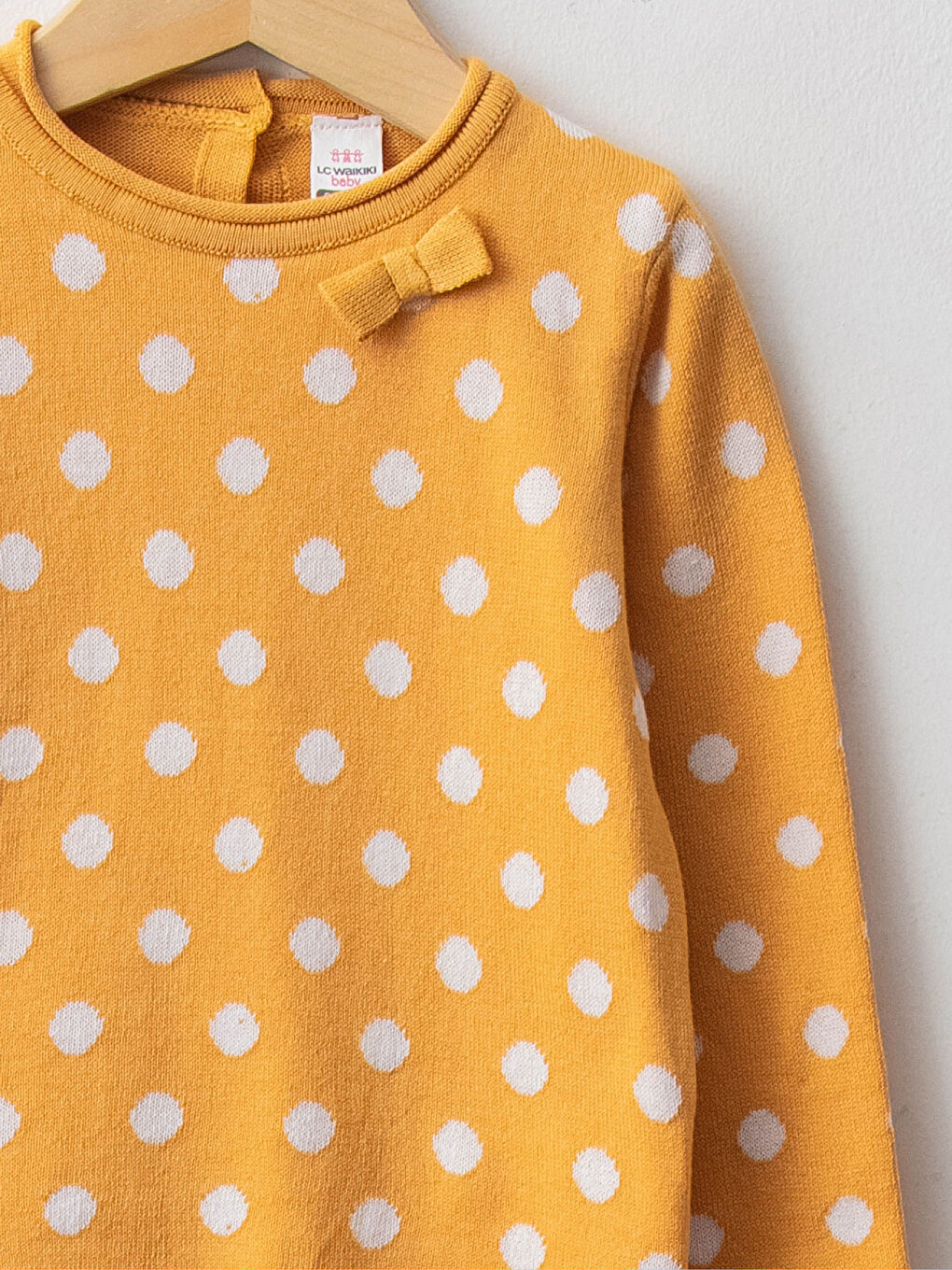 Sarı Bisiklet Yaka Uzun Kollu Puantiye Desenli Kız Bebek Triko Kazak-2