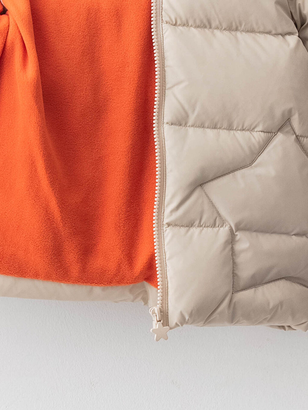 Bej Kapüşonlu Uzun Kollu Erkek Bebek Mont-2