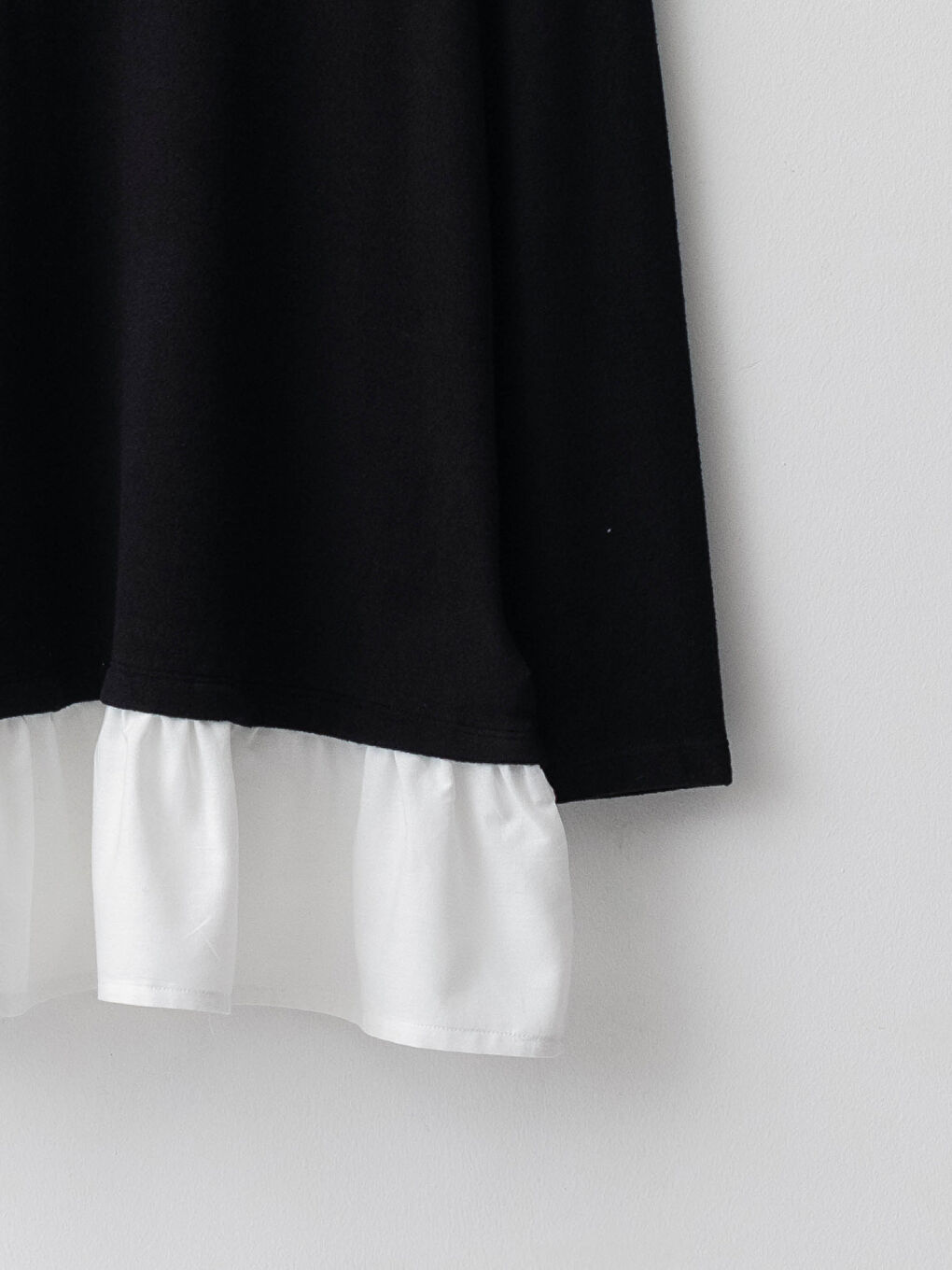 بلوزة حمل بأكمام طويلة مستقيمة برقبة دائرية-6