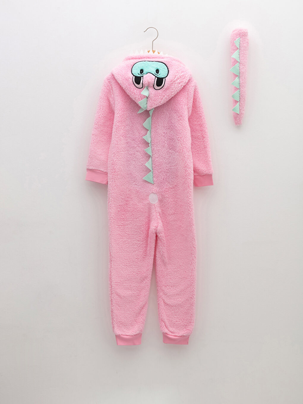 LCW Kids Hooded Embroidery Detailed Long Sleeve Plush Girl Sleeping Bag -W1BK52Z4-GA5