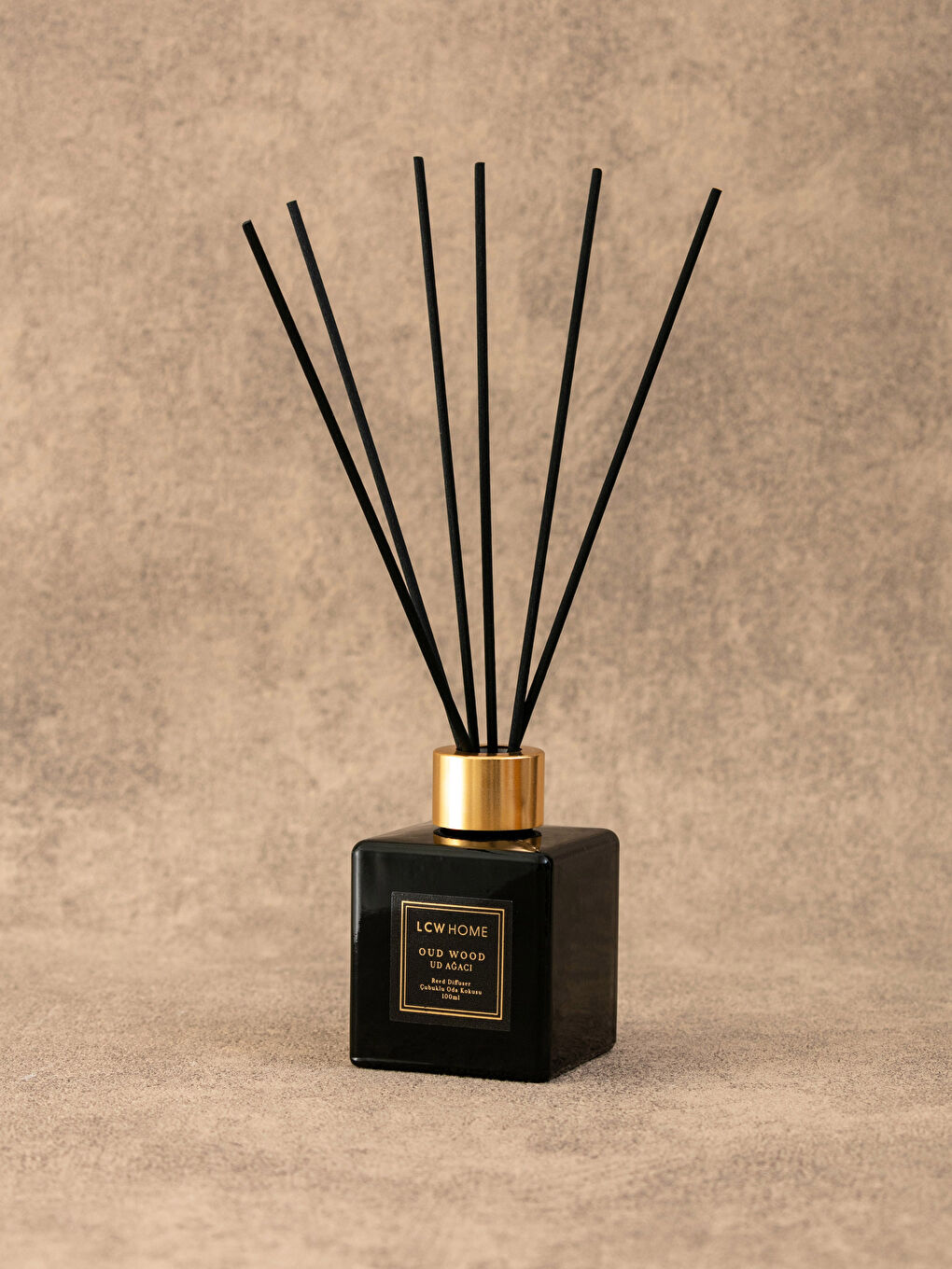 عود - فواحة عطرية برائحة الخشب 100 مل-1