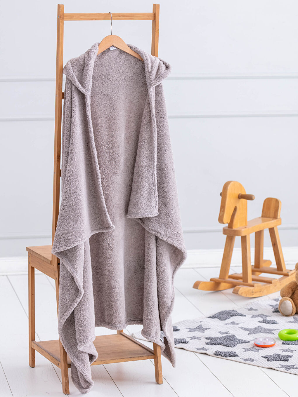 Embroidery Detailed Hooded Wellsoft Wearable Blanket