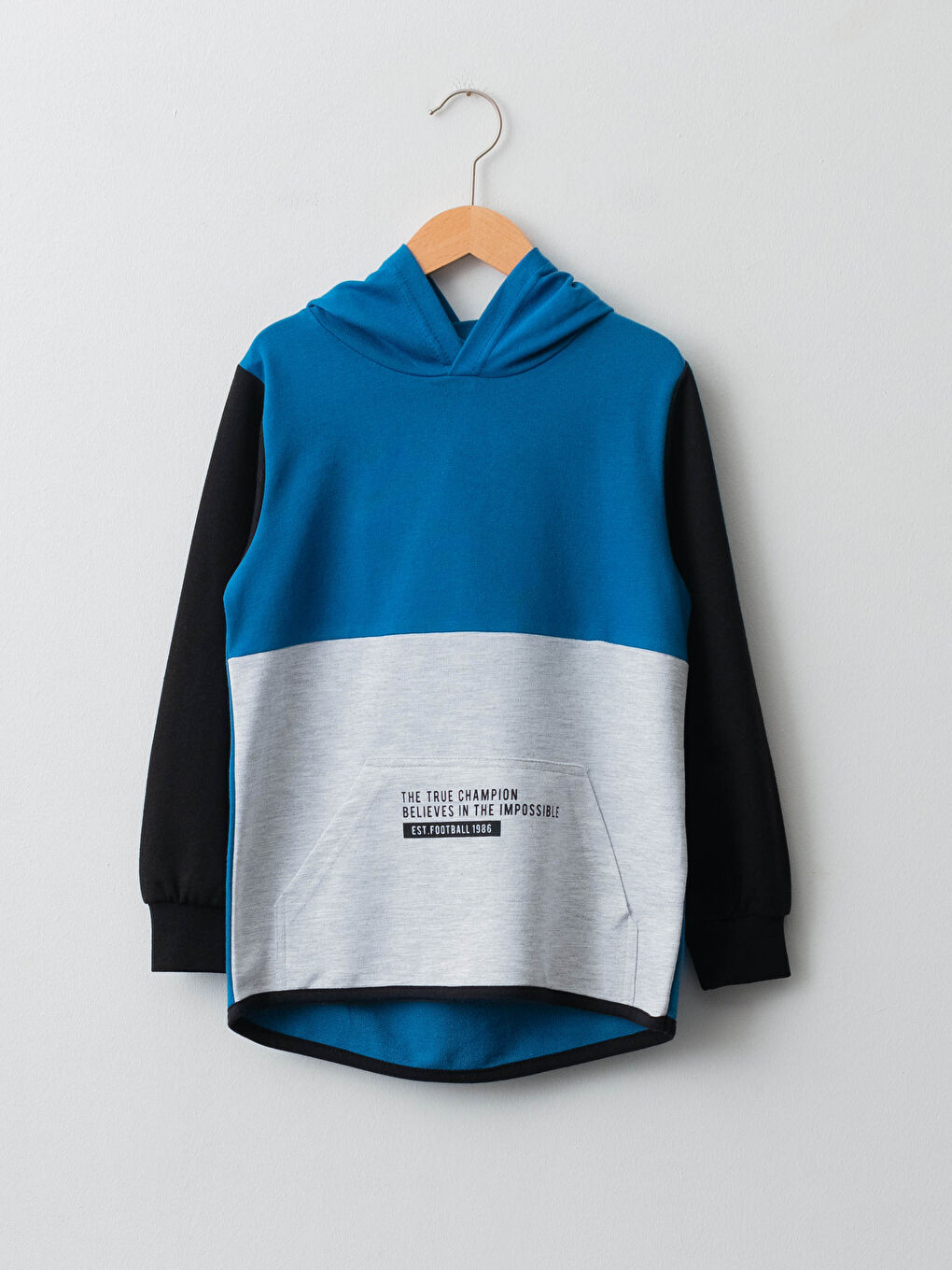 LCW ECO Sweat-shirt à capuche imprimé à manches longues pour garçons -W1CH24Z4-HFU