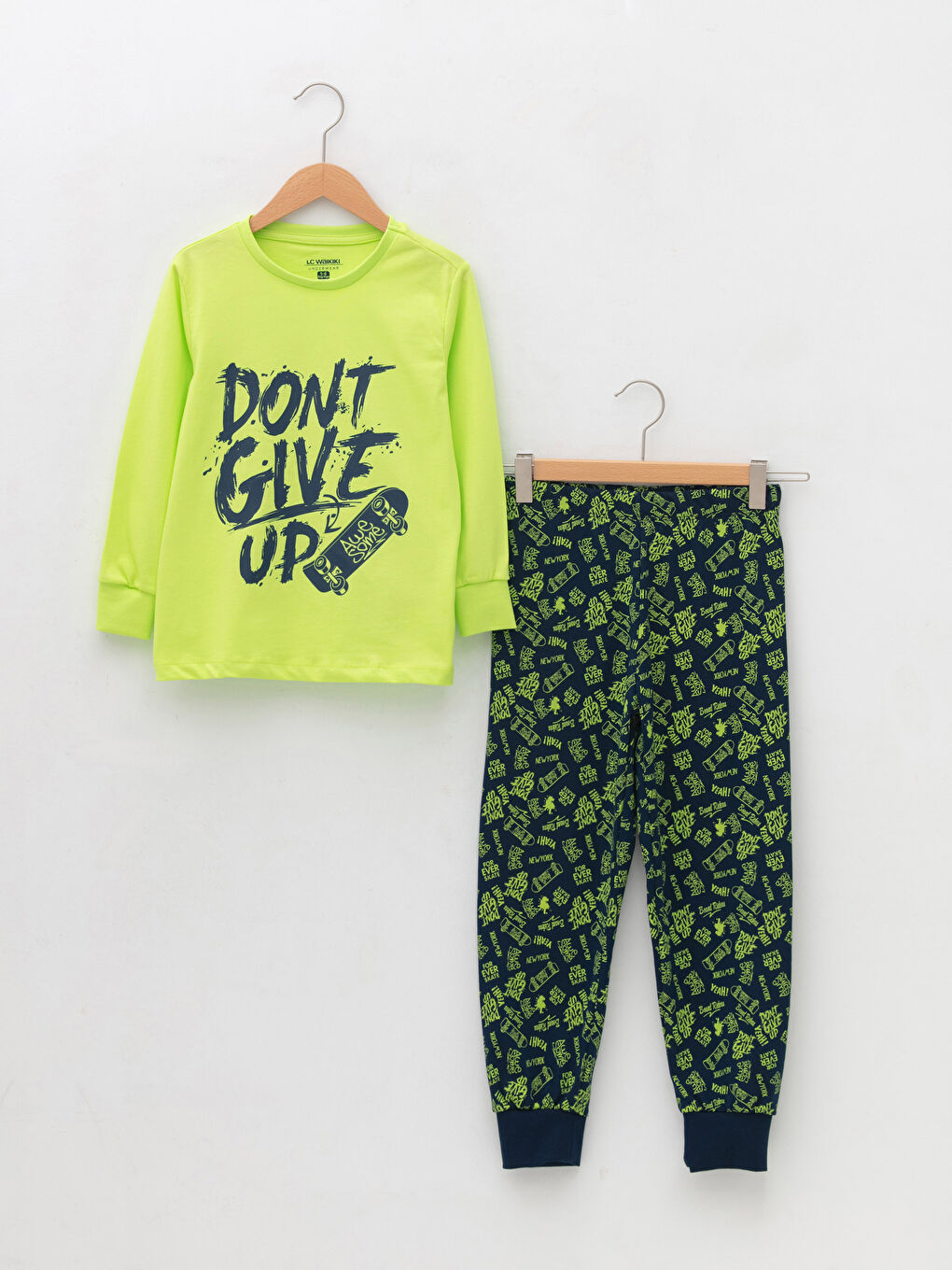 Crew Neck Printed Long Sleeve Boys' Pyjama Set