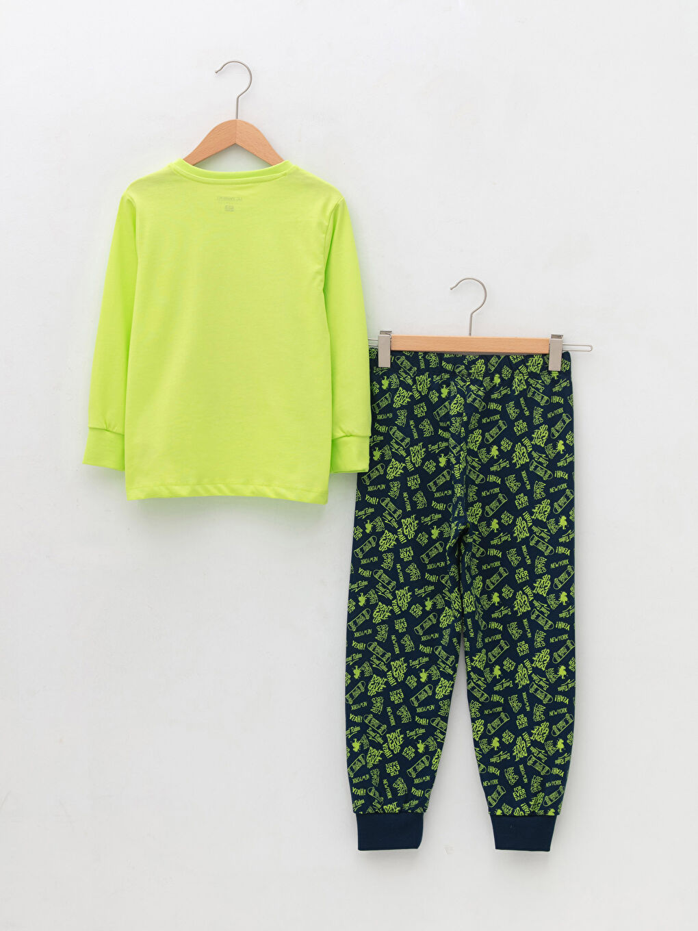 Crew Neck Printed Long Sleeve Boys' Pyjama Set-1