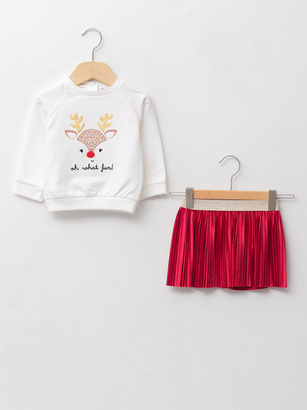 LCW baby Rundhalsausschnitt Langarm Weihnachtsmotiv Baby Mädchen Sweatshirt und Rock 2er-Pack Set -W1CJ30Z1-Q6K