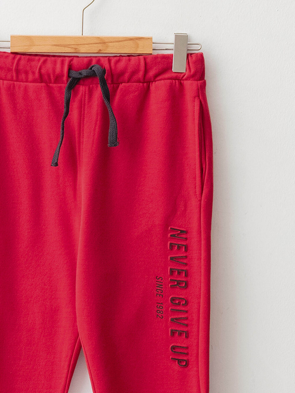 Kırmızı Beli Lastikli Baskılı Erkek Çocuk Jogger Eşofman Altı-2