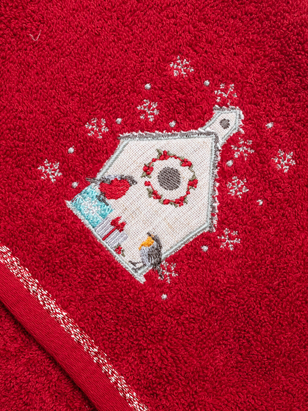 Новогодишна Кърпа за Ръце с Бродирани Детайли-3